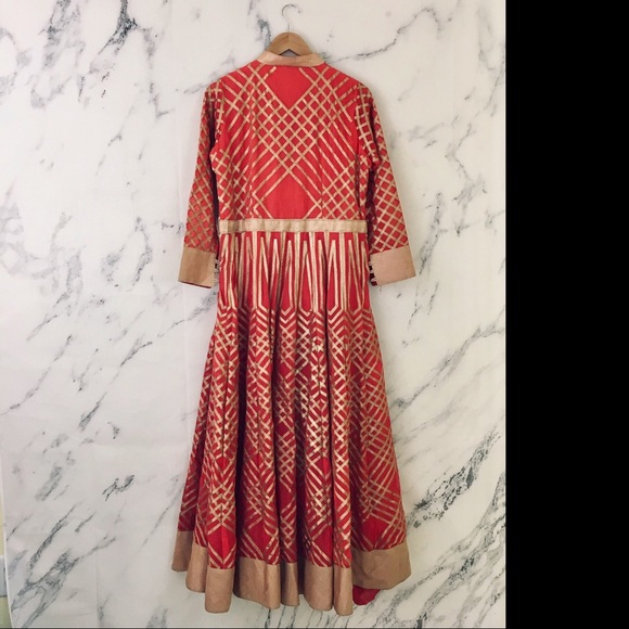 Handmade Middle Eastern Red Gold Gown Nehru Collar - Picture 7 of 7